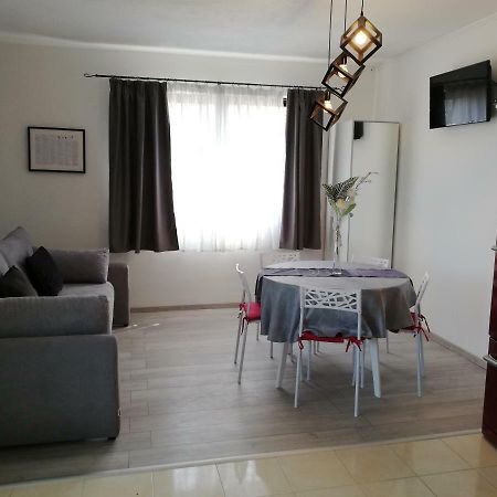 Apartment Stojan A1 Marina Luaran gambar
