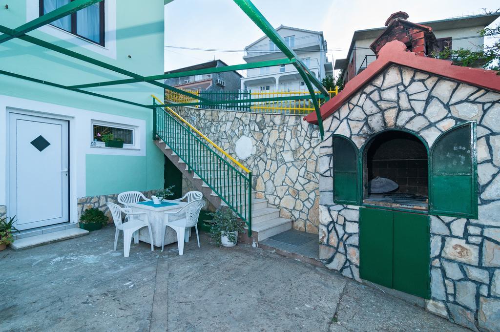 Apartment Stojan A1 Marina Luaran gambar