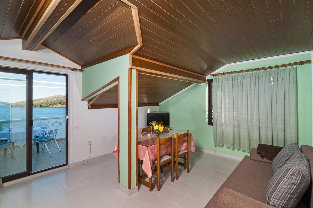 Apartment Stojan A1 Marina Luaran gambar