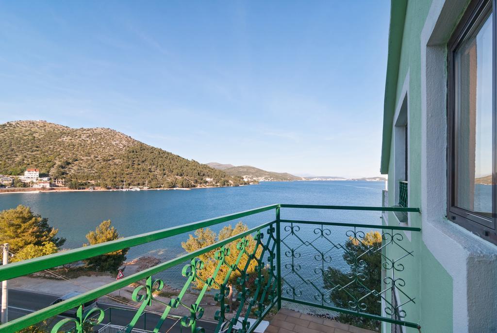 Apartment Stojan A1 Marina Luaran gambar