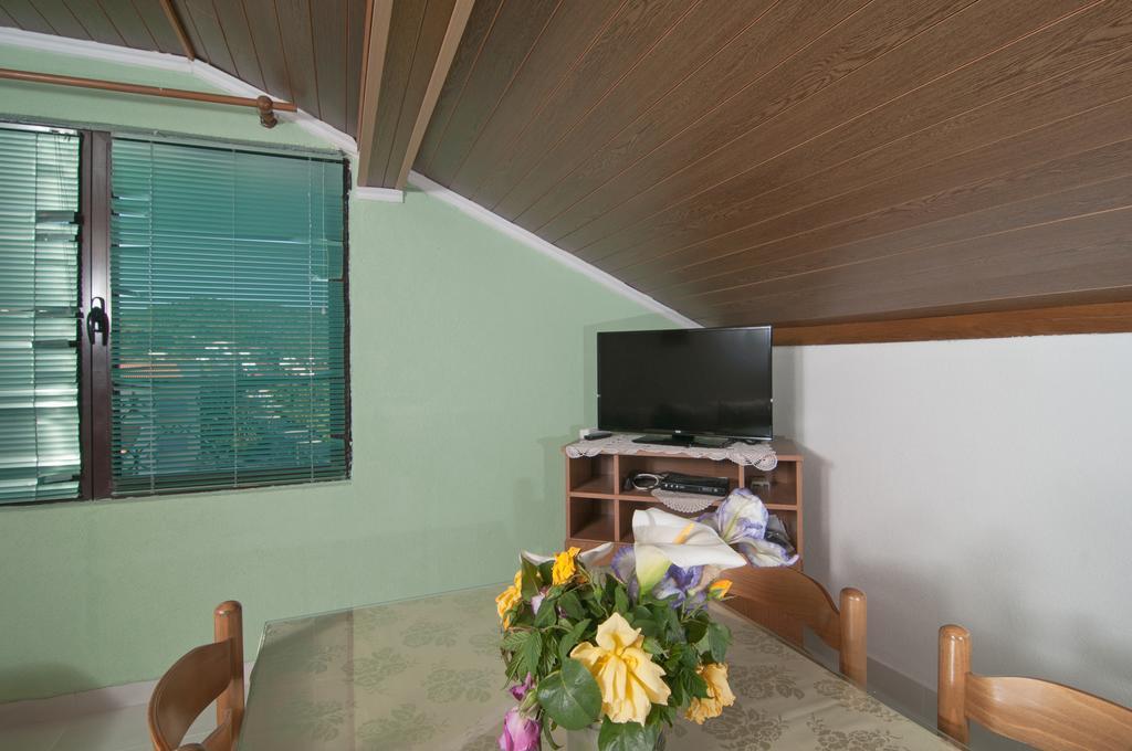 Apartment Stojan A1 Marina Luaran gambar