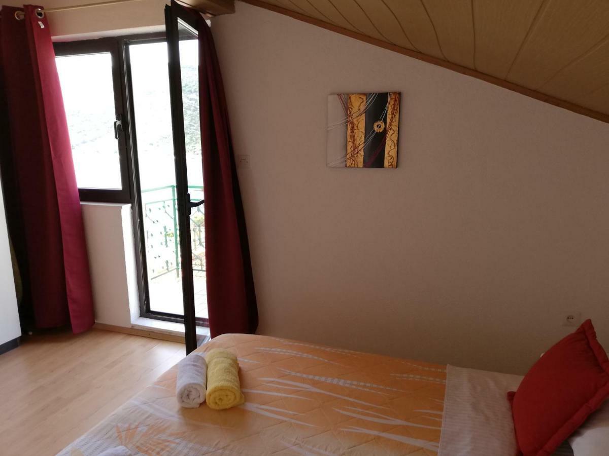 Apartment Stojan A1 Marina Luaran gambar