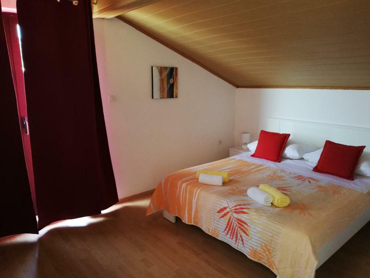Apartment Stojan A1 Marina Luaran gambar