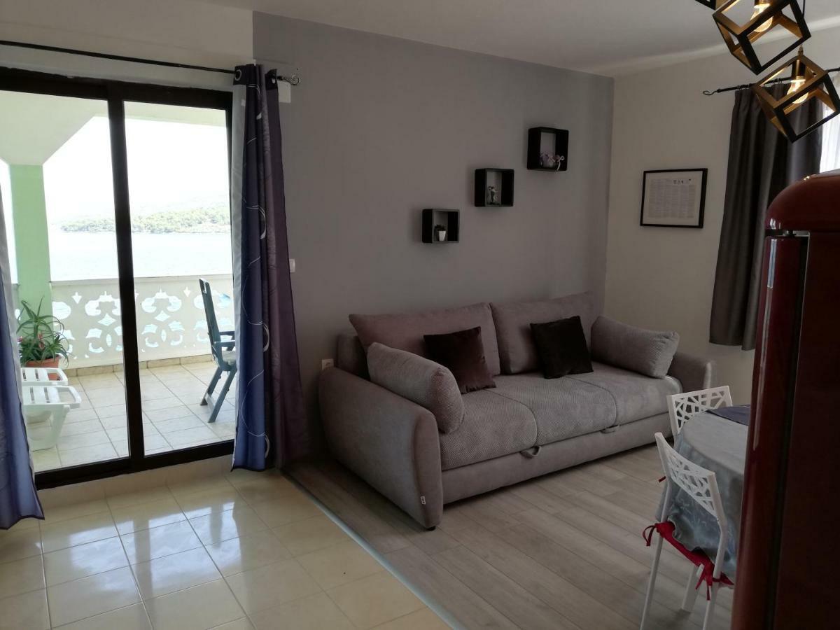 Apartment Stojan A1 Marina Luaran gambar
